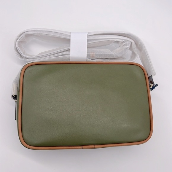 Dooney & Bourke Wexford Leather Camera Crossbody Olive - Picture 2 of 13